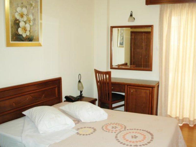 Omiros Hotel Atenas